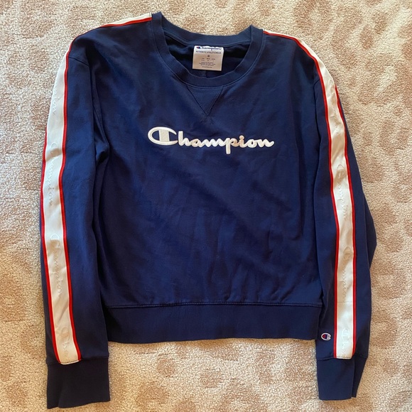 Champion Tops - Champion Crewneck